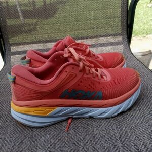 Women's Hoka One One  Bondi 7 Coral/Orange Running Shoes Size 7.5